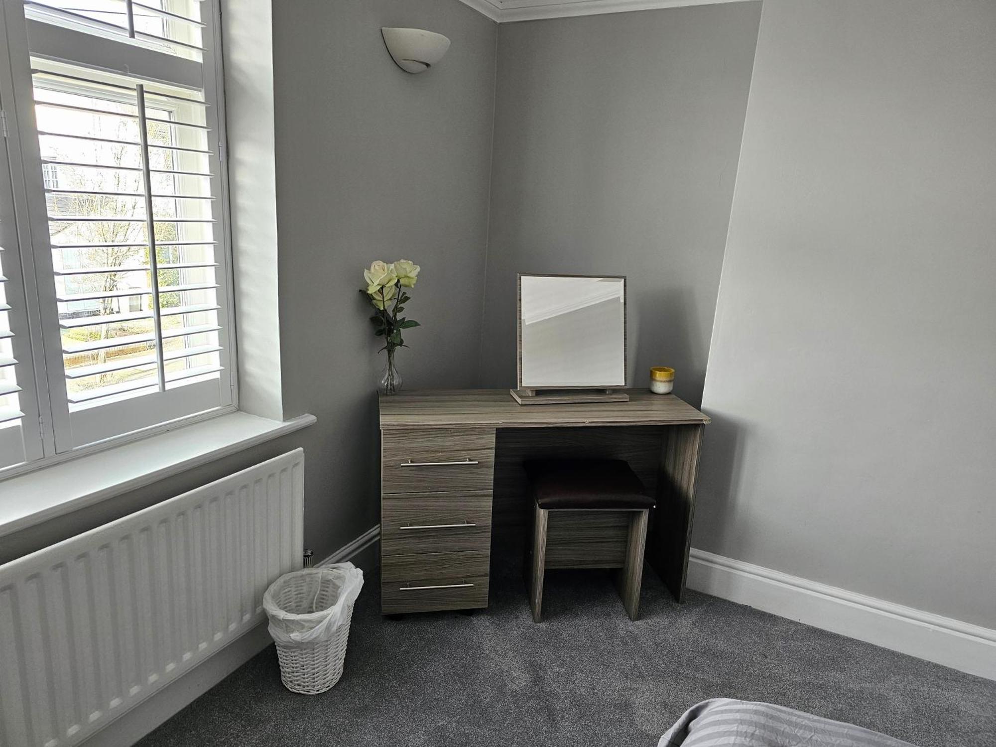Knighton Villa Leicester Extérieur photo