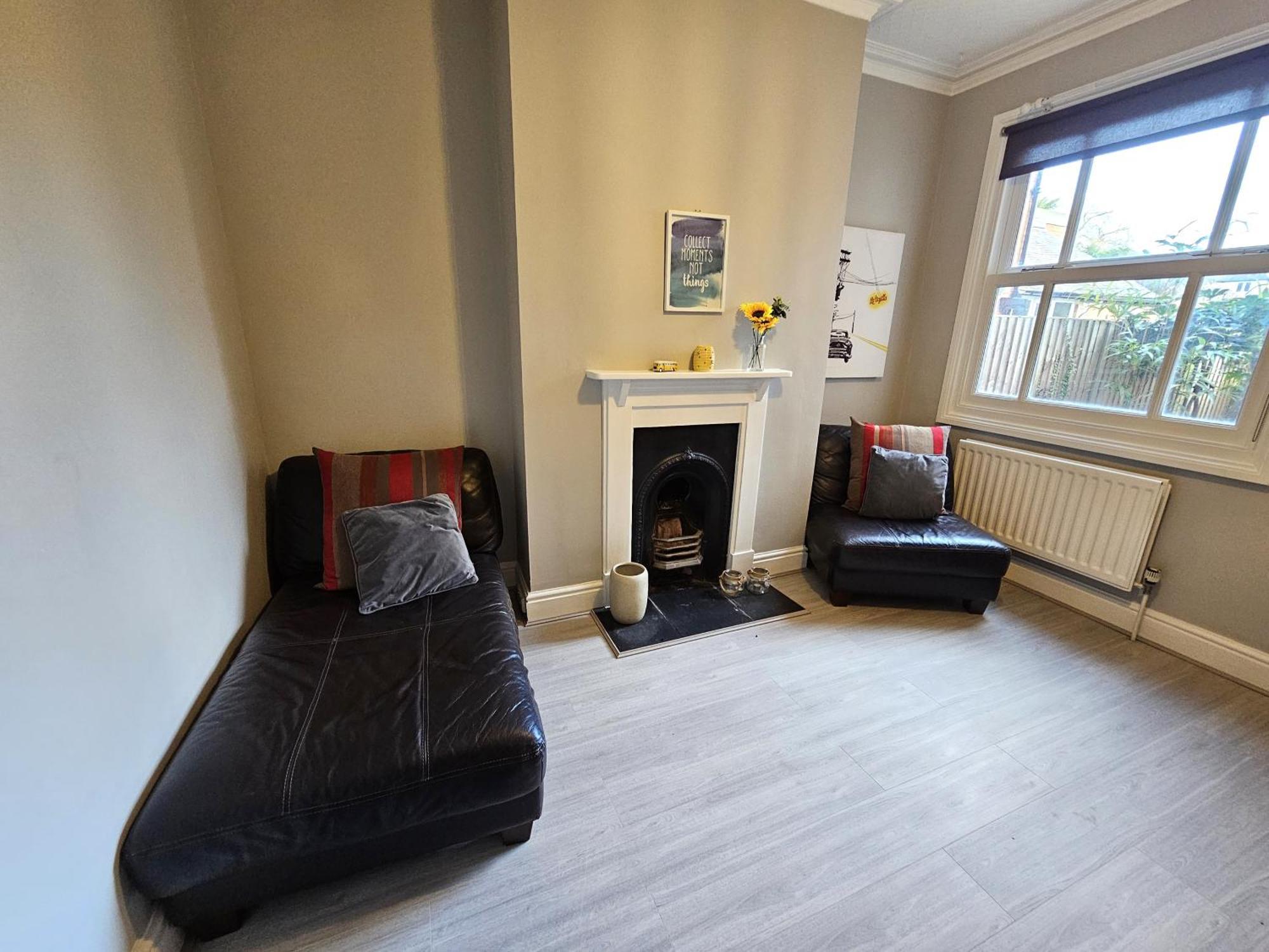 Knighton Villa Leicester Extérieur photo