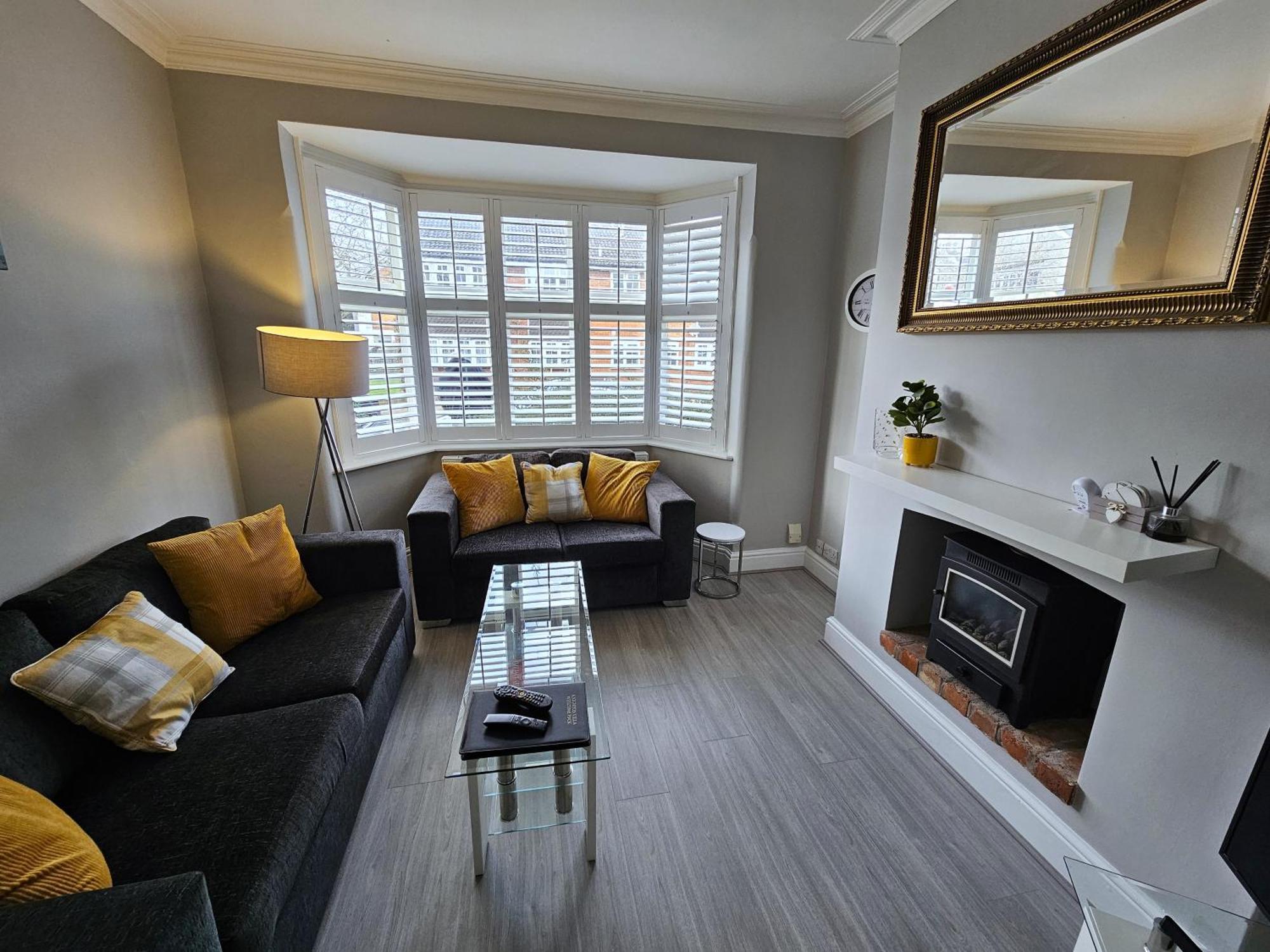 Knighton Villa Leicester Extérieur photo