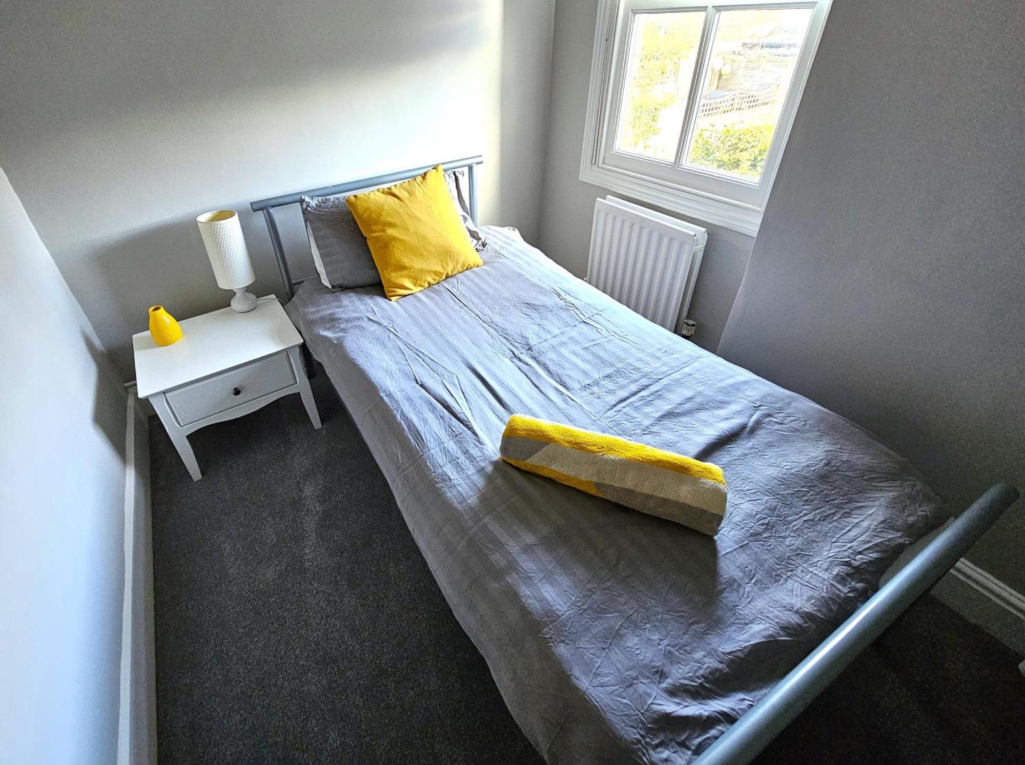 Knighton Villa Leicester Extérieur photo