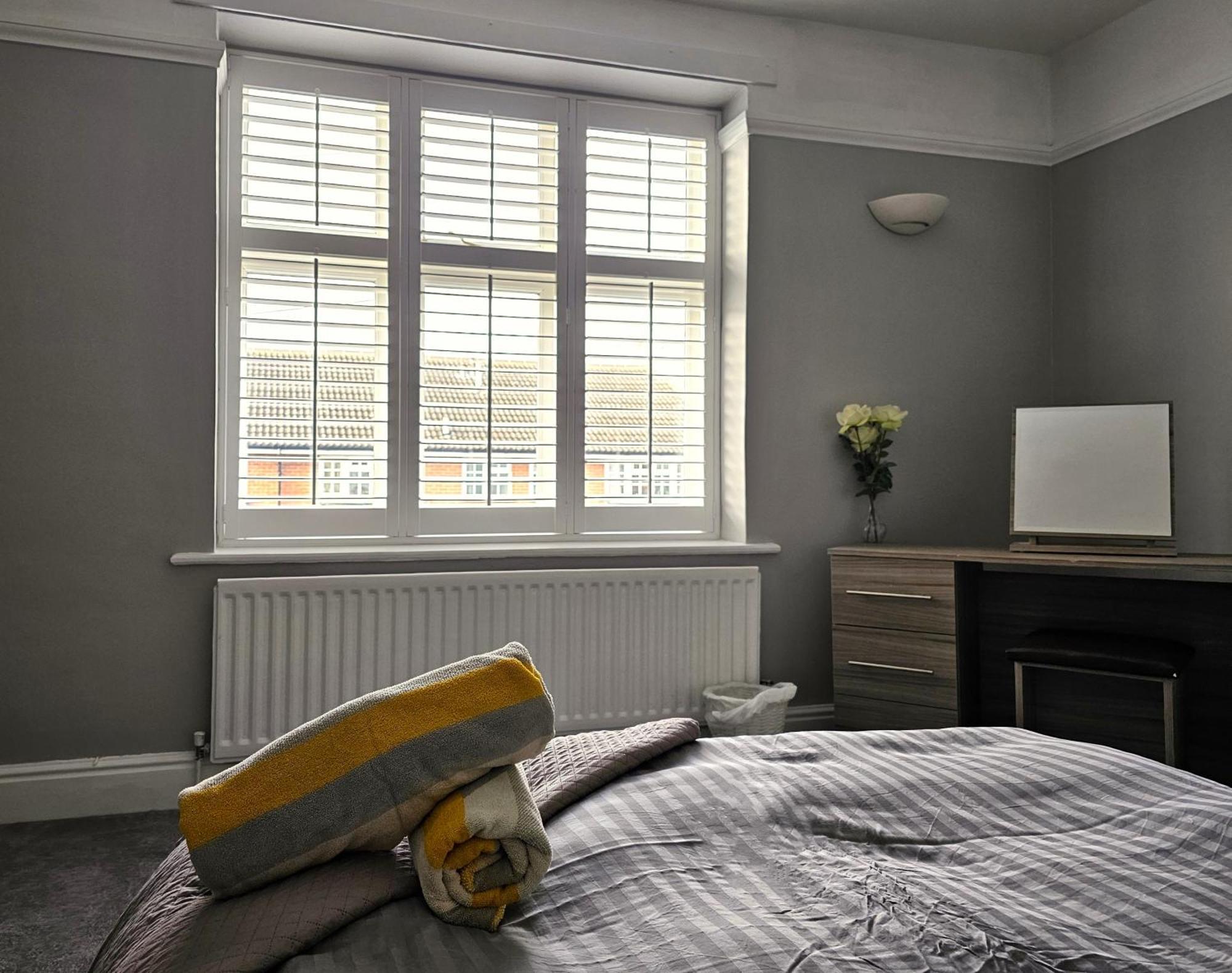 Knighton Villa Leicester Extérieur photo